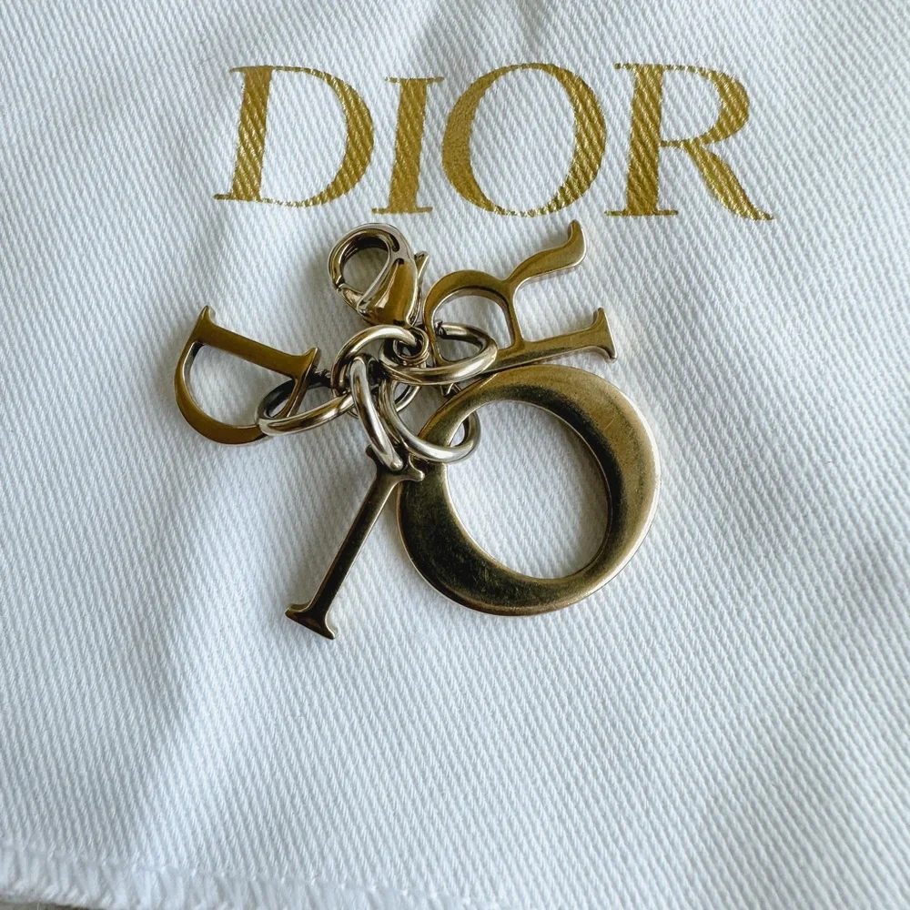DIOR PATENT LADY DIOR LOTUS WALLET, GREAT CONDITION